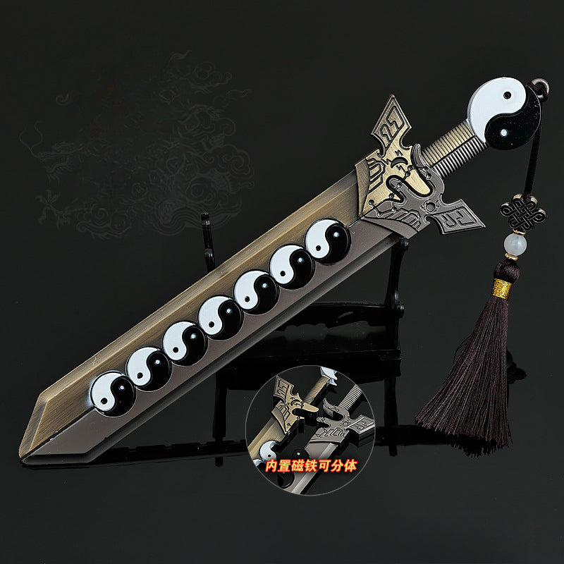 Nakorara 金太極八卦剣　22cm　ミニチュア　武器モデル　 ｜開運,風水,グッズ・玩具,中国,中華街,レトロ,雑貨,ノスタルジック,昭和,シューズ,お土産,ギフト,プレゼント　