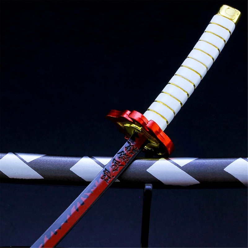 Nakorara　鬼滅の刃　日輪刀ミニ刀剣 26cm ヒノカミ神楽 日輪刀 ナイフ 刀掛台送り おもちゃ インテリア装備品 コスプレ 日本刀 装備品 クリスマスプレゼント ハロウィン 舞台化 飾り