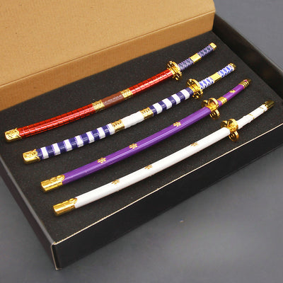Nakorara ワンピース ゾロの愛刀 26cm　ロロノア・ゾロ　光月おでん　天羽々斬　ミニチュア　武器モデル　和道一文字　光月おでん　天羽々斬  ロロノア・ゾロ　和道一文字　三代鬼徹　秋水　ダイキャスト製　おもちゃ　卓上装備品　アクセサリー　武器ファン　