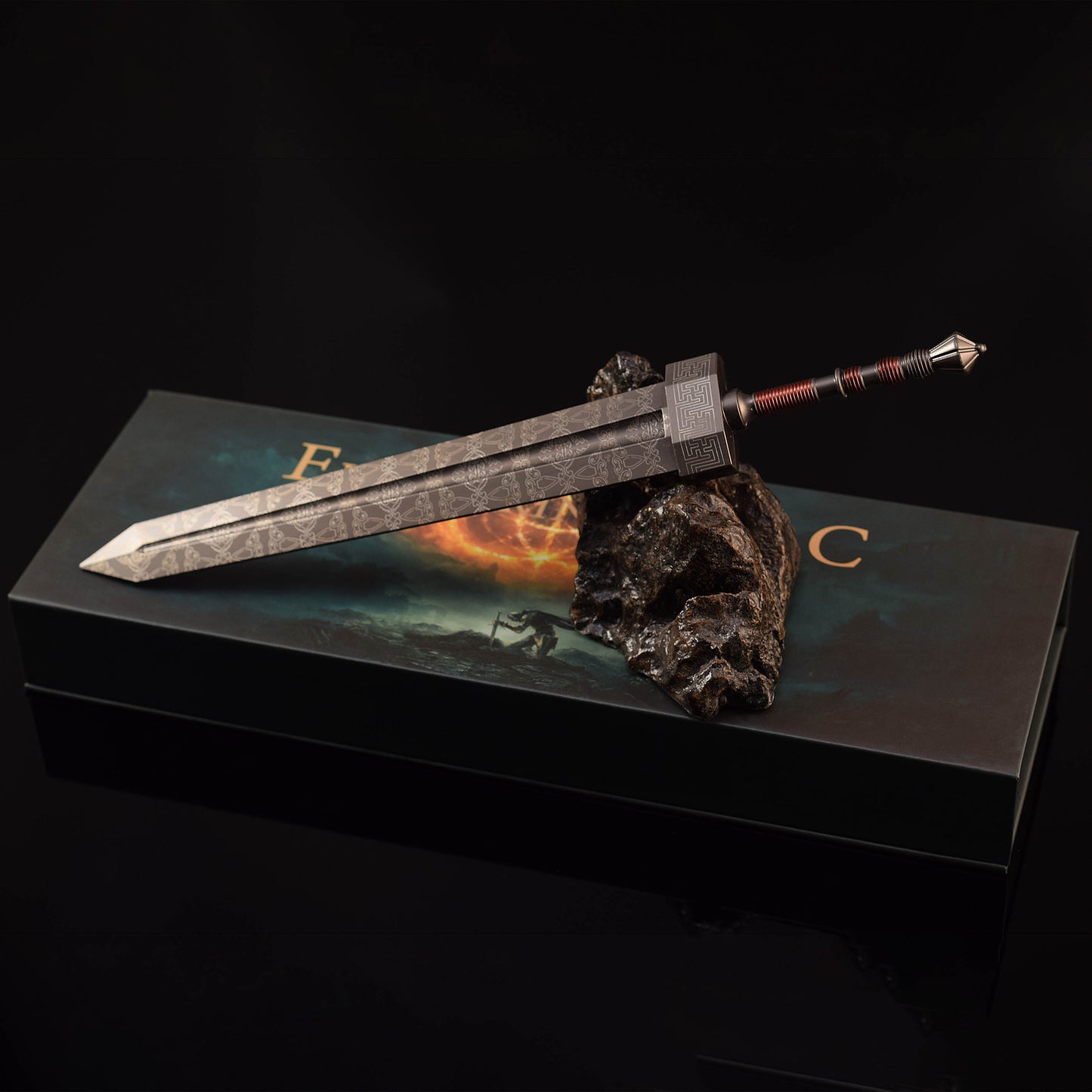 Nakorara　エルデンリング　グレートソード　30CM　ダイキャスト製　｜ELDEN RING　武器　工芸品　ミニチュア　1/6スケール　ダイキャスト製　おもちゃ　武器レプリカ　卓上装備品　イベント　武器モデル　塗装済み　