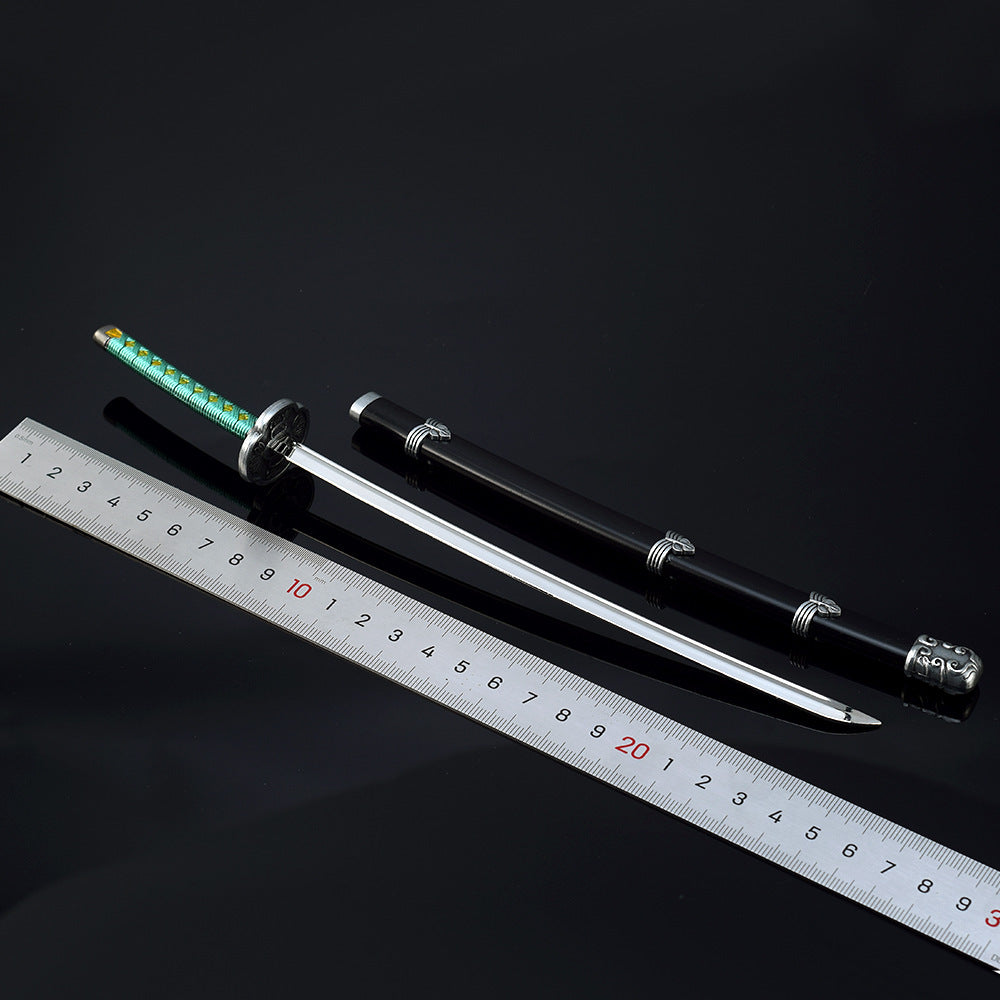 Nakorara　隻狼/セキロ 楔丸 直刃の刀 不死斬り 黒の不死斬り 片鎌十文字槍　26cm　 剣聖 葦名一心　武器　工芸品　ミニチュア　1/6スケール　ダイキャスト製　おもちゃ　武器レプリカ　卓上装備品　イベント　武器モデル　塗装済み可動フィギュア
