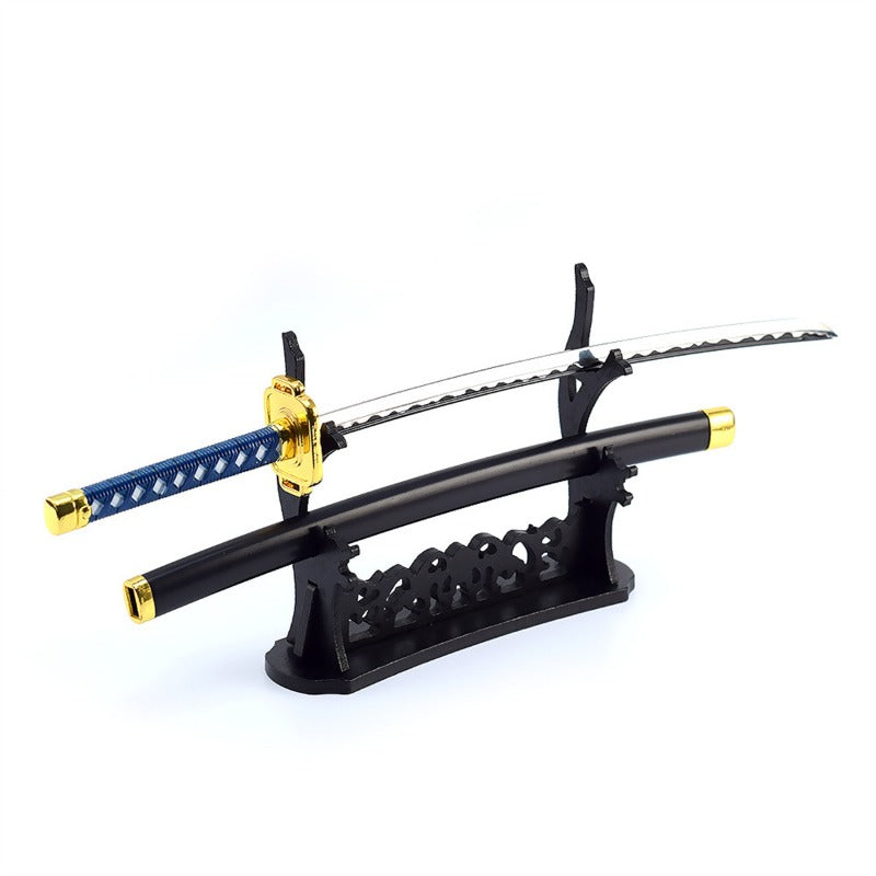 Nakorara ファイナルファンタジー ミニチュア アルテマウェポン 22cm 大剣　究極剣 バハムートの剣　オメガ　セフィロス 正宗　ハードブレイカー　合体剣 22cm 大剣 武器 クラウド・ストライフ FF7 おもちゃ 置物 キーホルダー FFVII  ダイキャスト製1/6ver