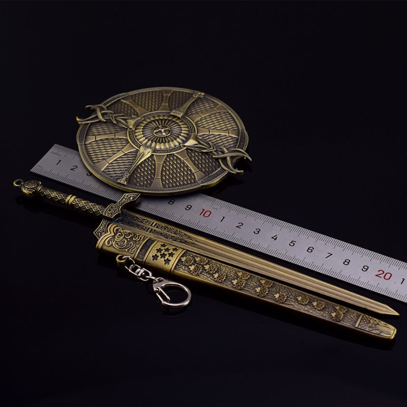 Nakorara　ミニチュア　エルデンリング　失地騎士の大剣　盾　2個セット　アクセサリー　武器モデル　ダイキャスト製　おもちゃ　卓上装備品　愛刀